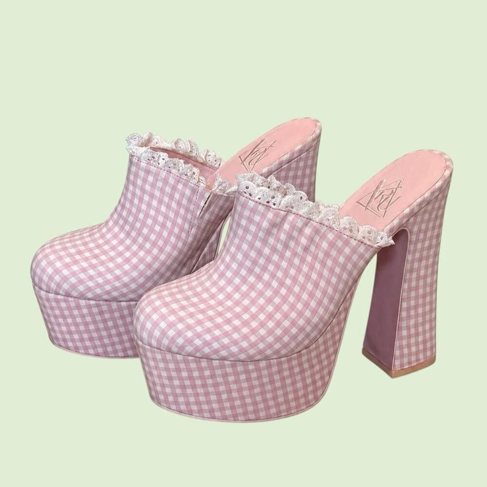 YRU Women's Pink Mules